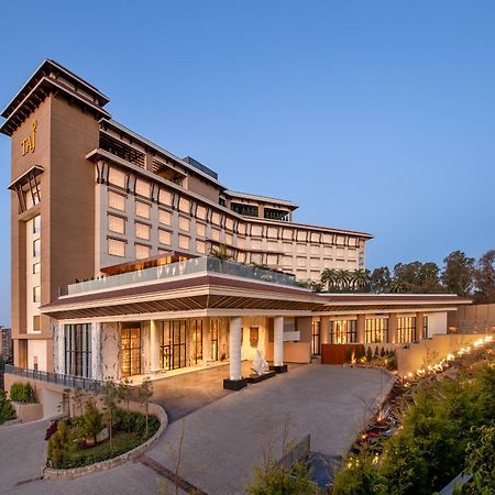 Hotel Taj Mussoorie Foothills, Dehradun Zewnętrze zdjęcie