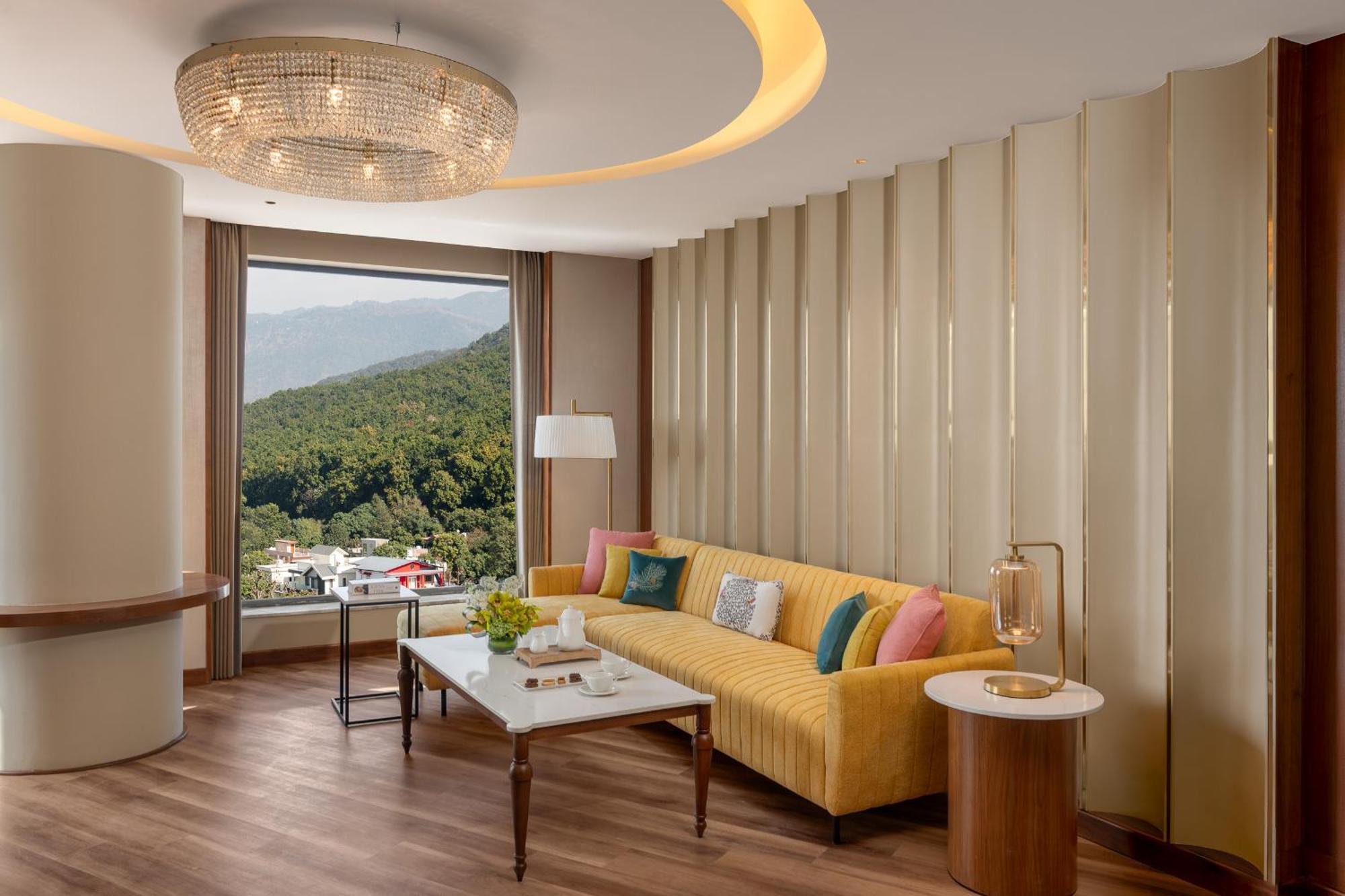 Hotel Taj Mussoorie Foothills, Dehradun Zewnętrze zdjęcie
